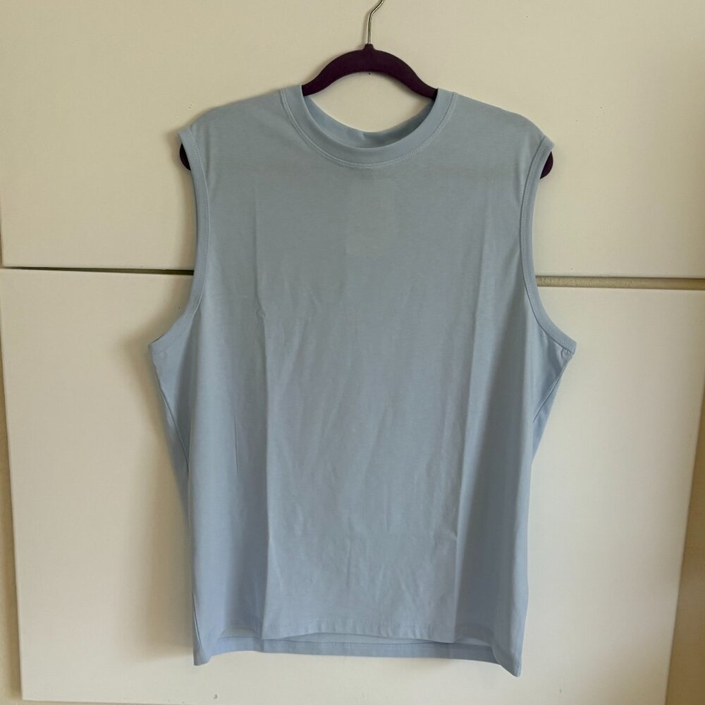 NWT - H&M Men's Light Blue COOLMAX® Regular Fit Tank Top, Size Large